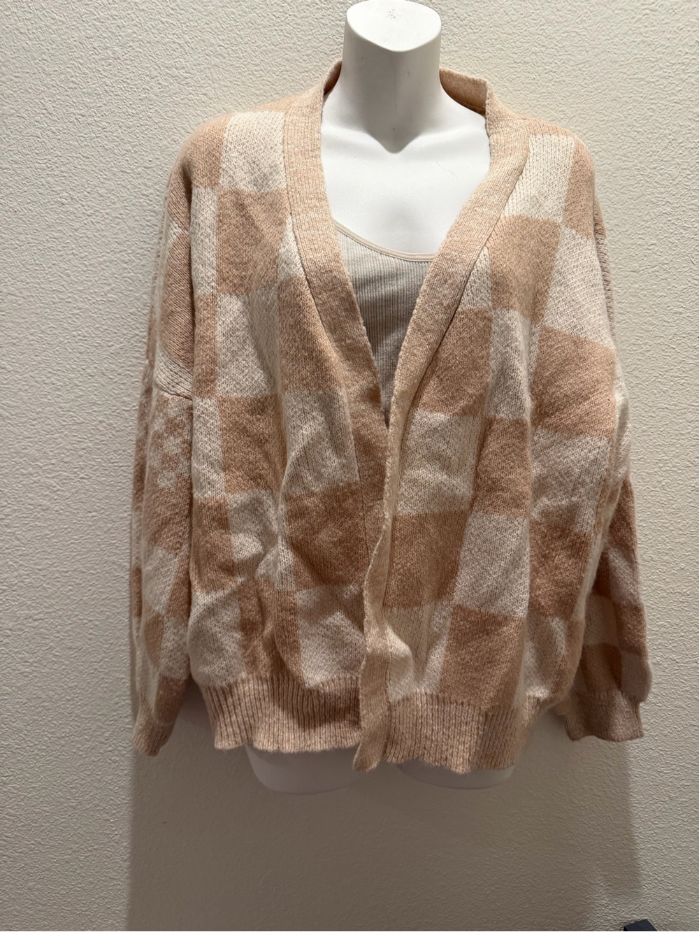 SO Cream and Tan Checkered Open-Front Cardigan